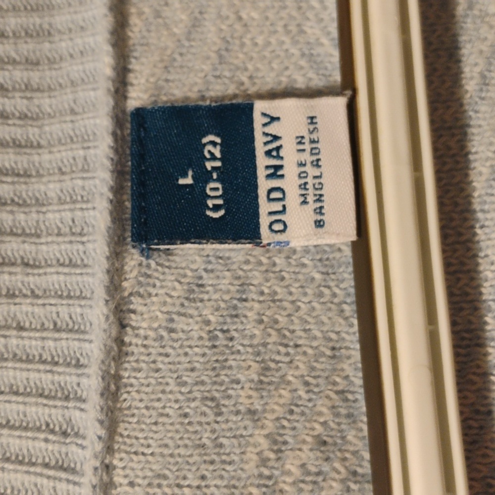 Old Navy Light Blue and White Checkered Cardigan - Picture 6 of 6
